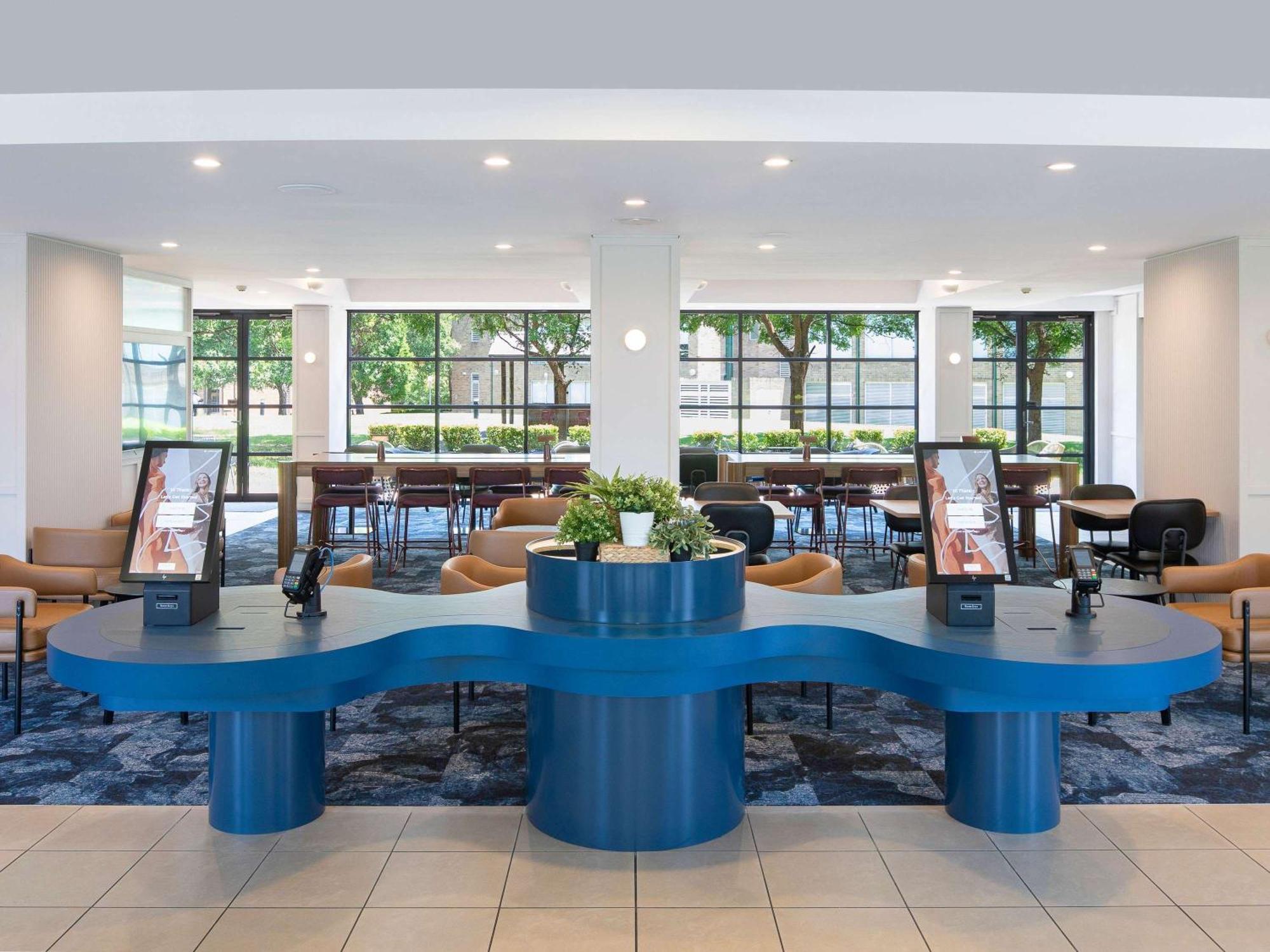 Mercure Sydney Macquarie Park Exterior foto